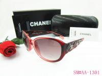 CHANEL lunettes de soleil